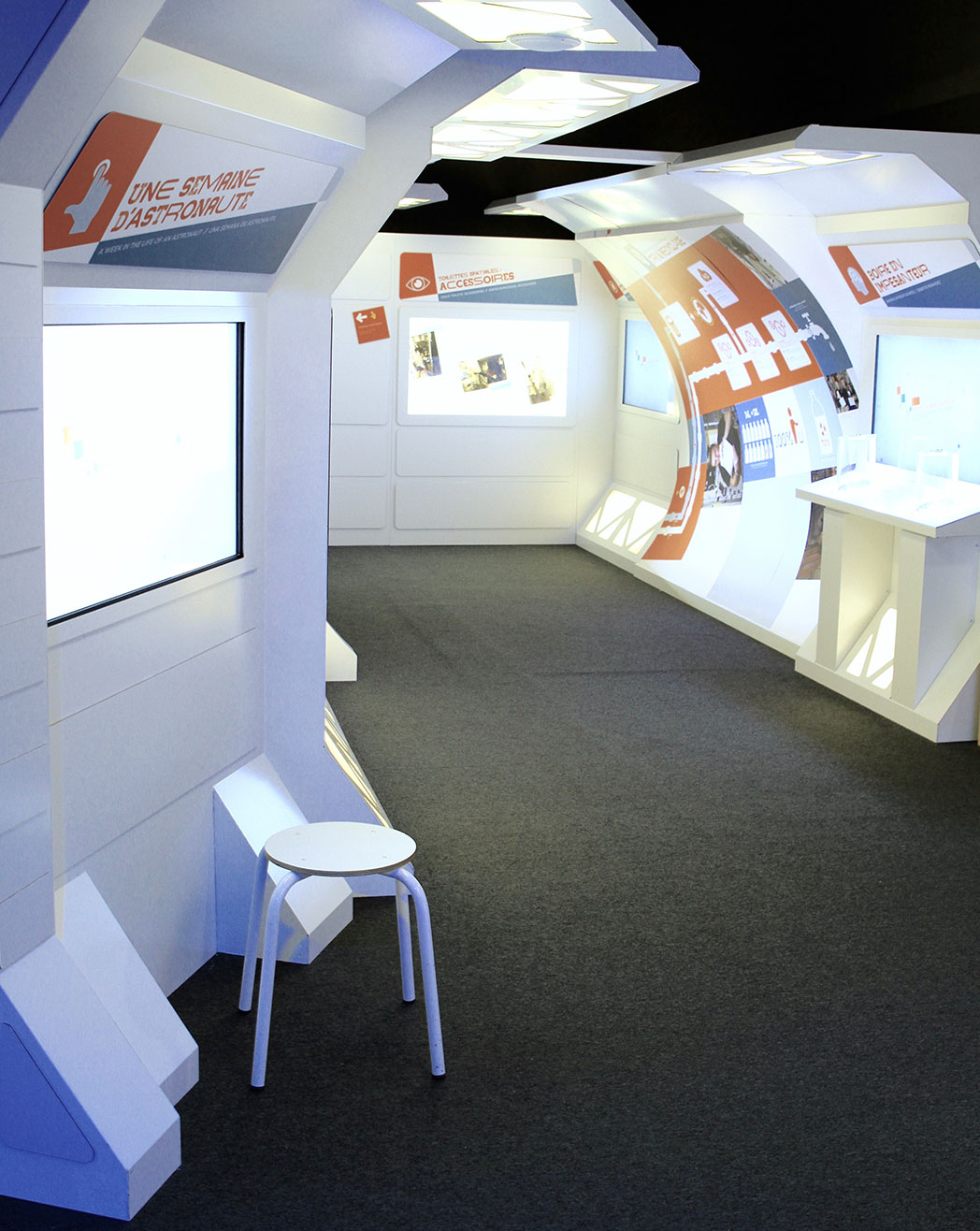 Dispositif multimedia interactif Cité de l'Espace Astronautes