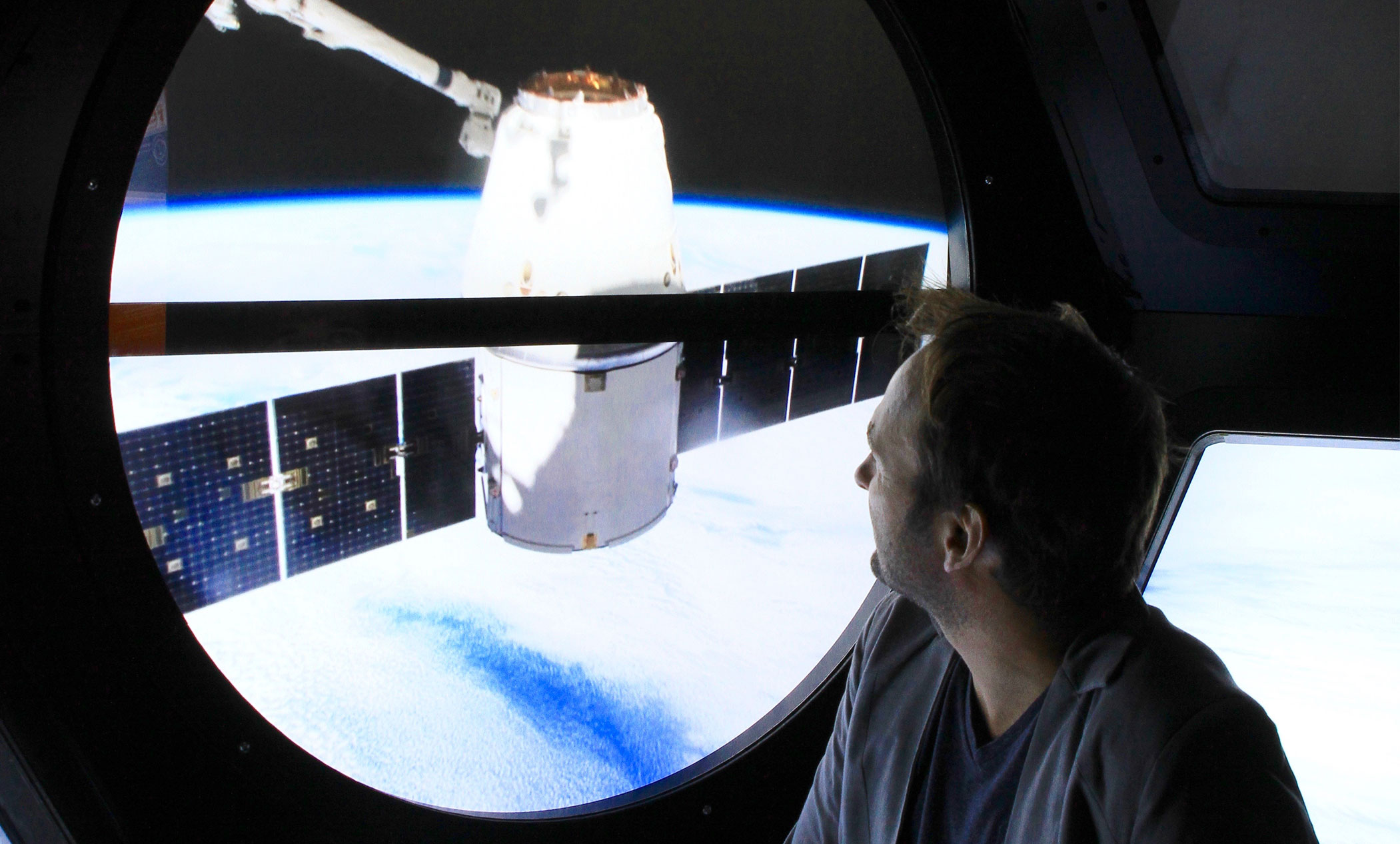 Film spectaculaire multi-écrans Cité de l'Espace Astronautes