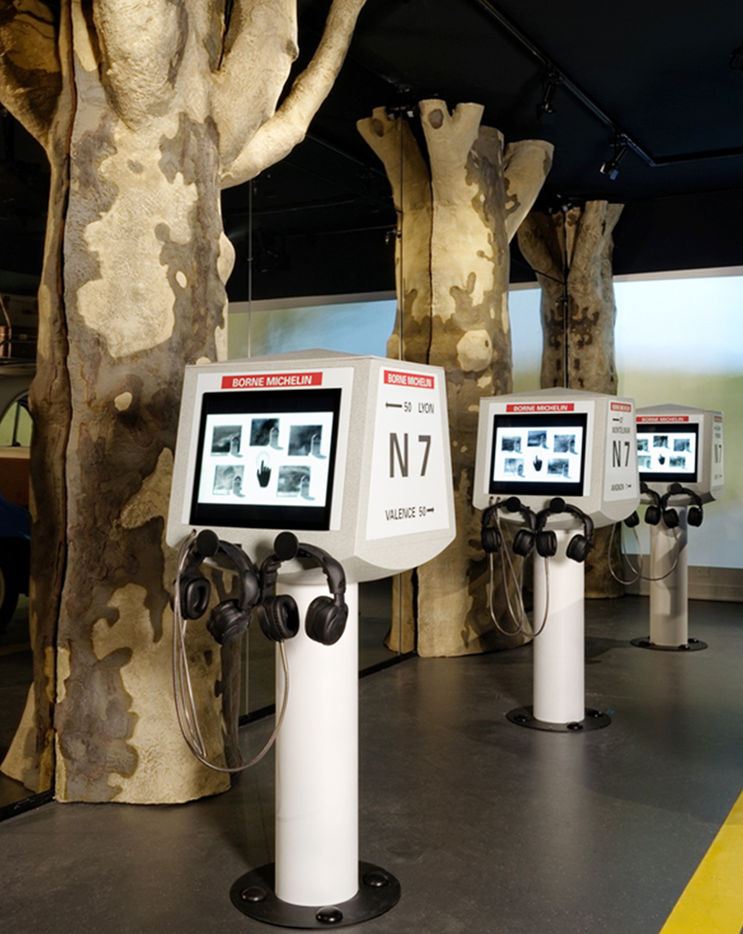 Interactive terminals Gendarmerie and Film Museum